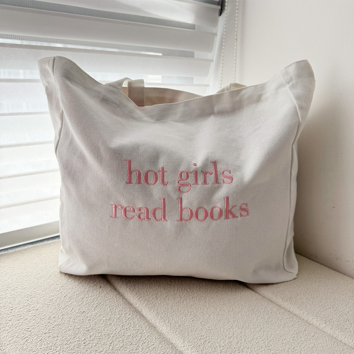 Women Bags Ck - Hot Girls Read Books Letters Embroidered