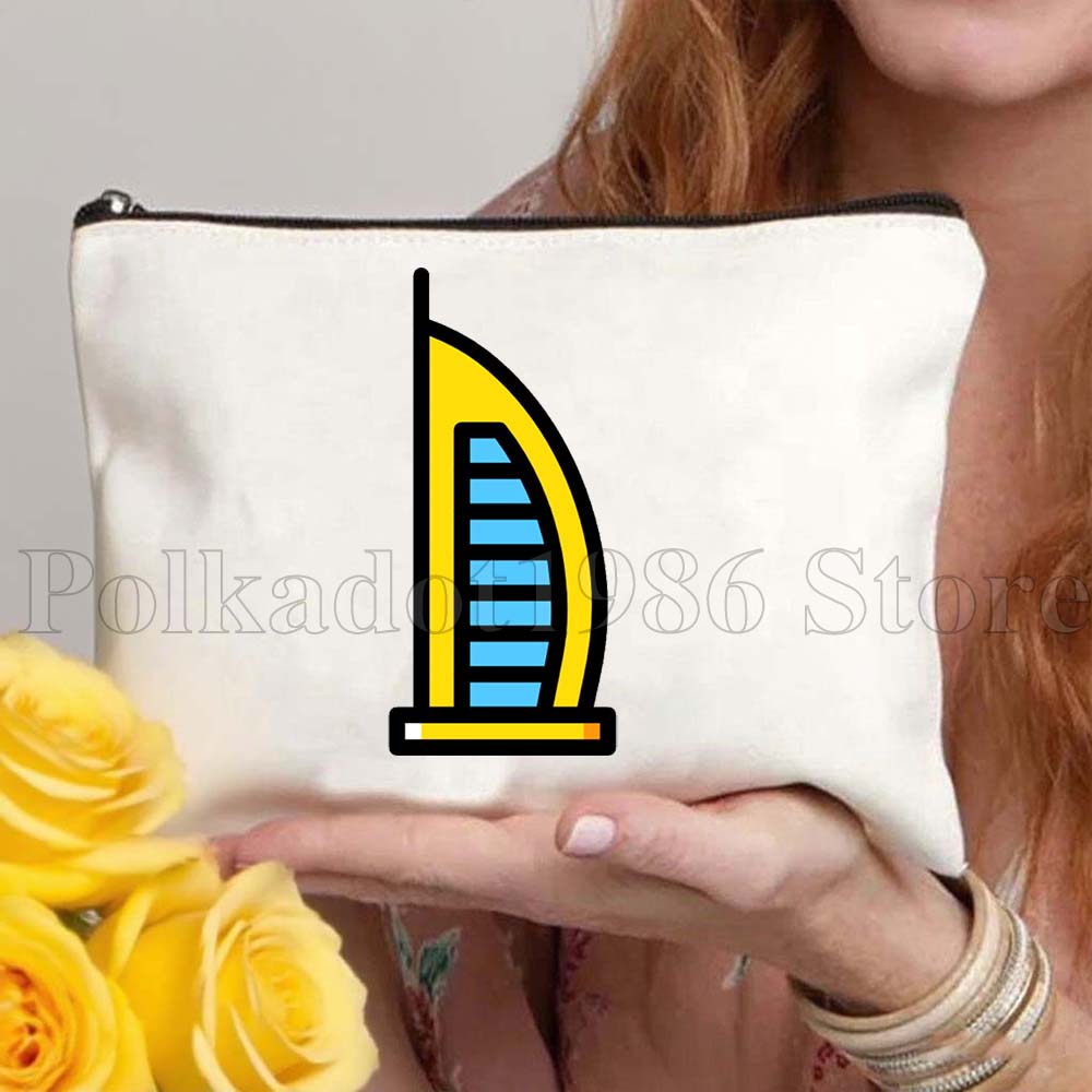 Dubai Skyline United Arab Emir - огляд і ціна Women Bags In Dubai