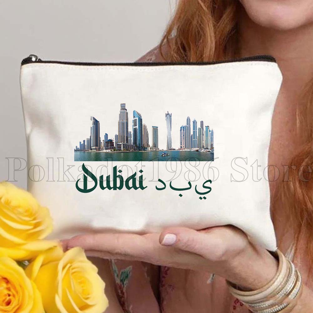 Dubai Skyline United Arab Emir - огляд і ціна Women Bags In Dubai