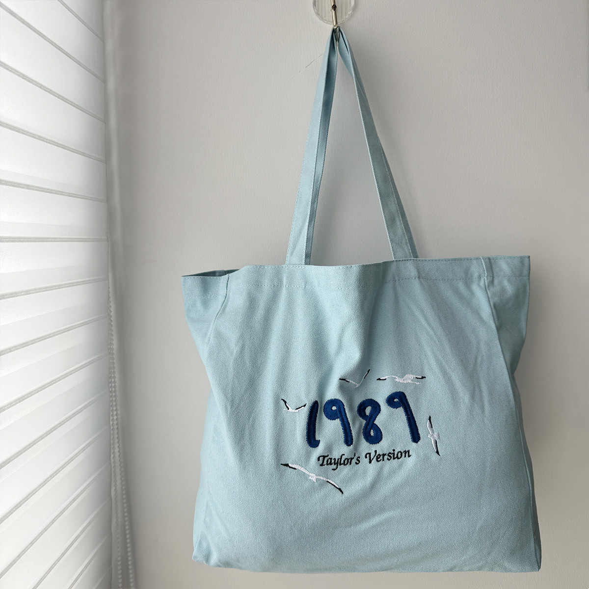 1989 Taylor's Version Embroide - огляд і ціна Women Bags Ck
