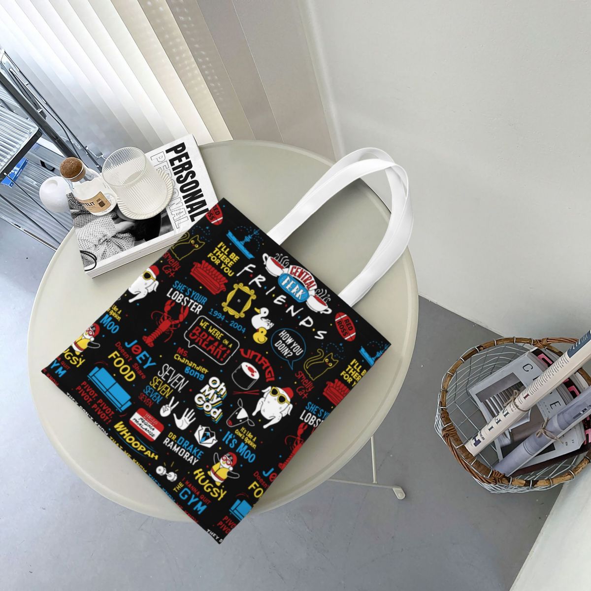 Friends Reunion TV Shows Tote  - огляд і ціна Women Bags Ross