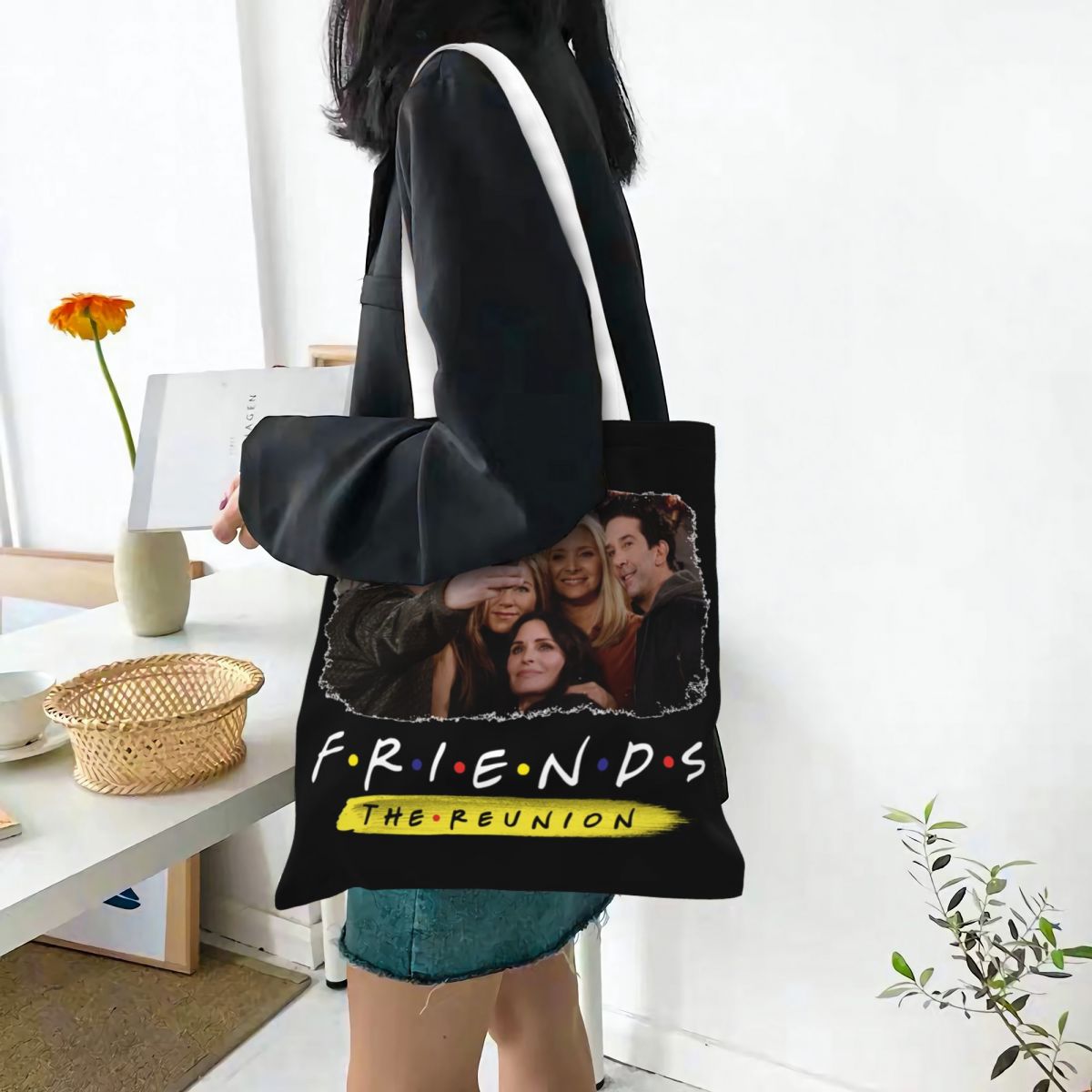 Friends The Reunion 2021 Canva - огляд і ціна Women Bags Ross