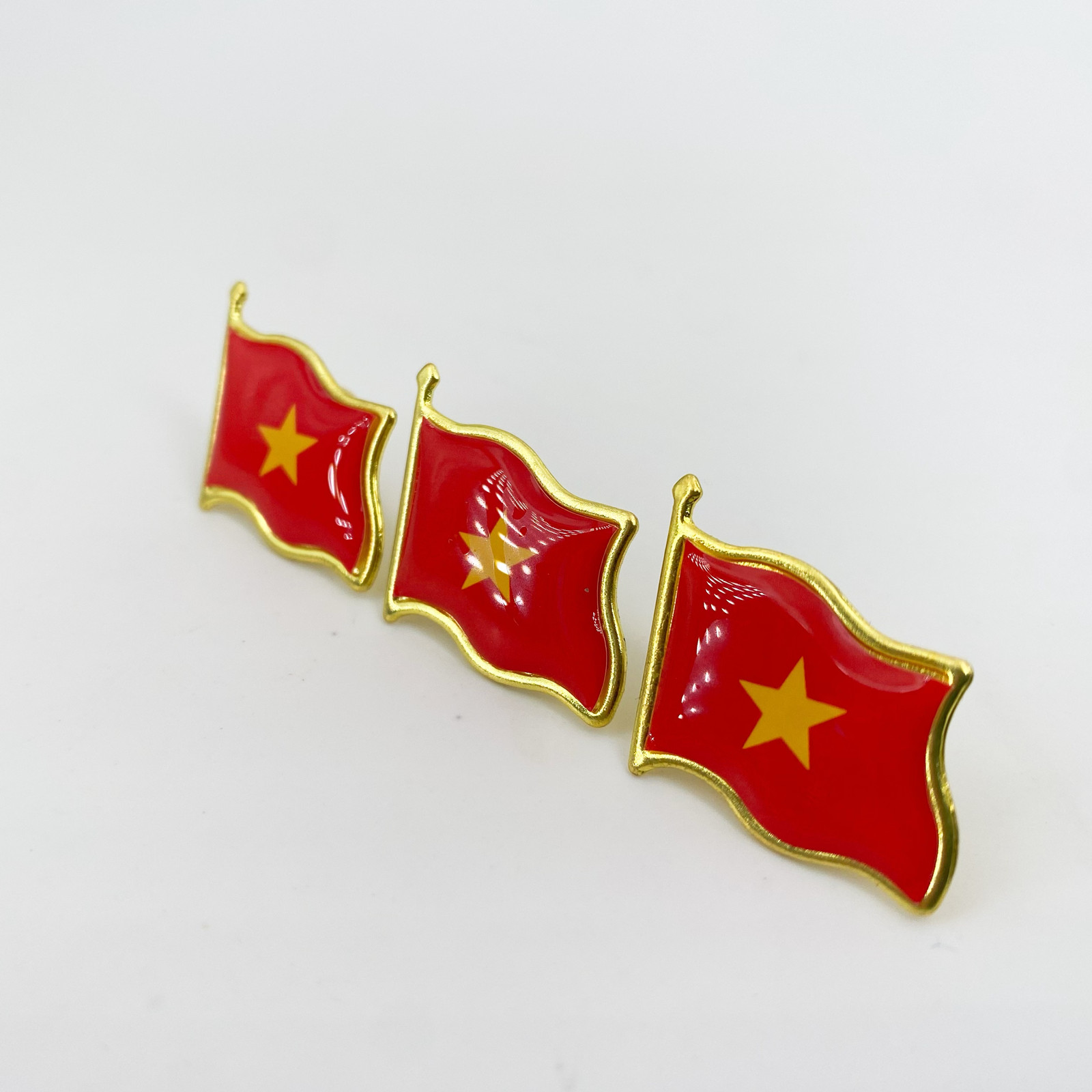 Vietnam Flag Lapel Pins Bulk W - огляд і ціна Women Bags Vietnam
